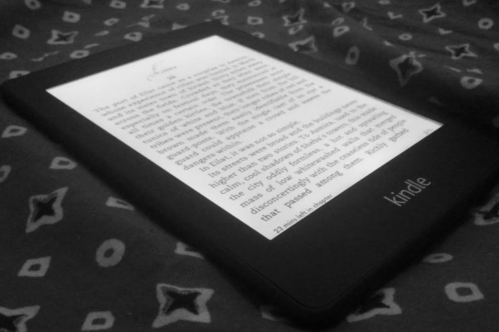 Kindle Paperwhite in action